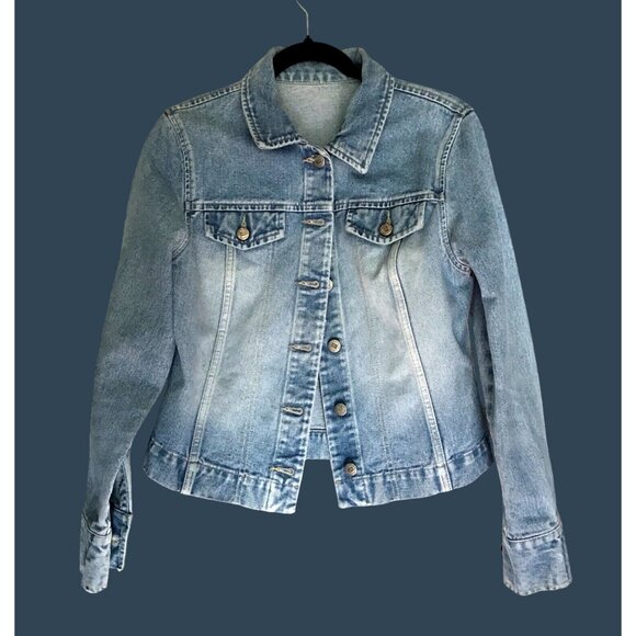 WOMENS LIGHT WASH DENIUM BUTTON DOWN JEAN JACKET SIZE MEDIUM - Picture 1 of 5